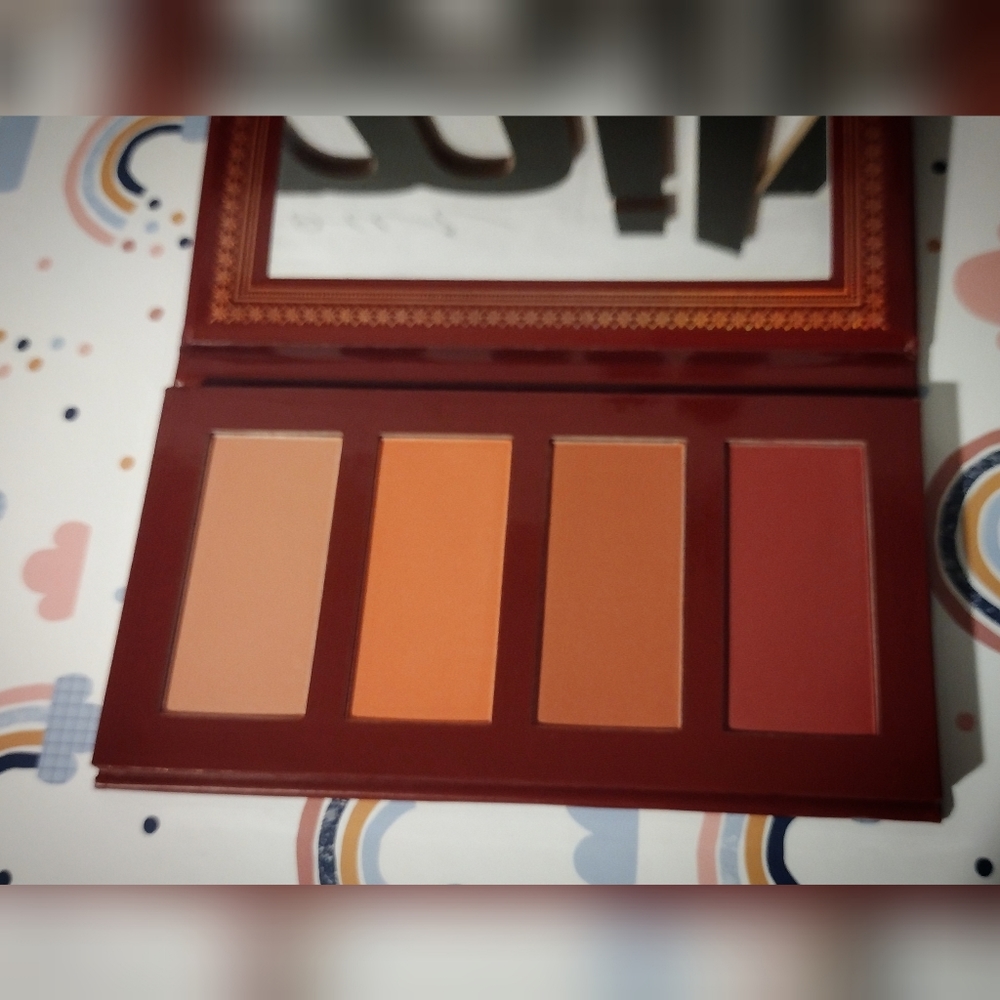 ACE BEAUTÉ Blushed In Paradise Palette - Picture 9 of 12